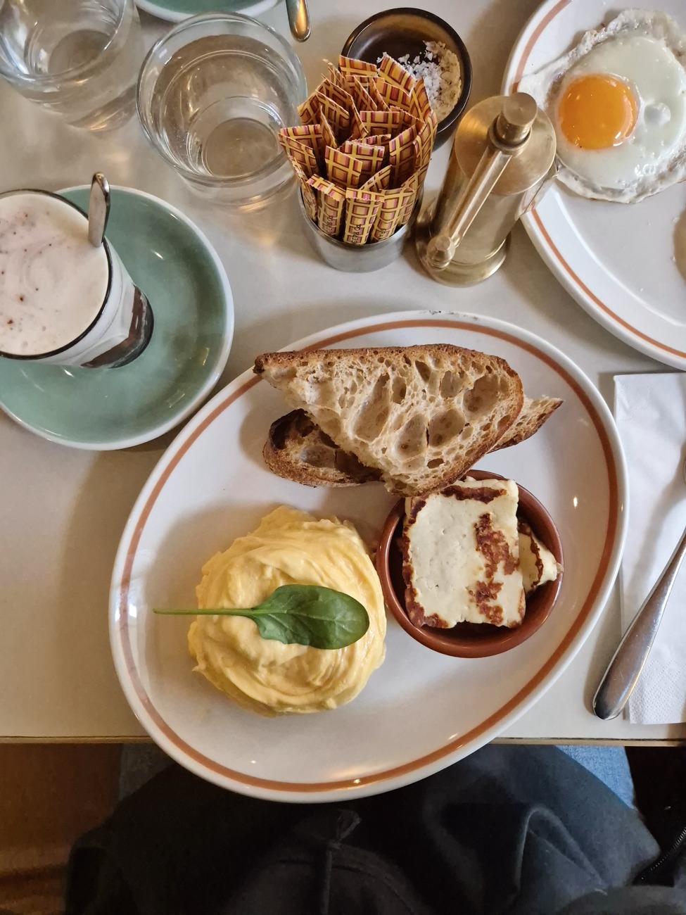 Granger and co notting hill brunch review eggs